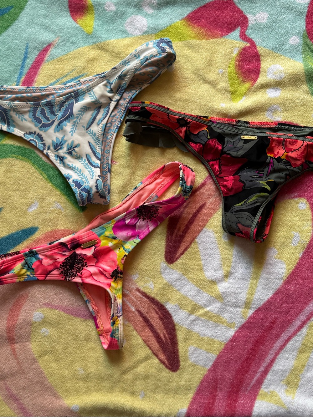 surf style Women Swim Bikini Bottoms - Floral & Blue Prints